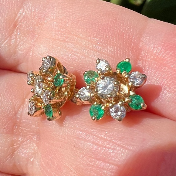 VINTAGE 14K YELLOW GOLD DIAMONDS & EMERALDS STUDS & EARRINGS JACKETS VERSATILE - Picture 5 of 16